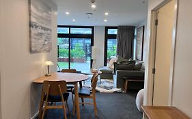 3 Bedroom Apartment In Newmarket
